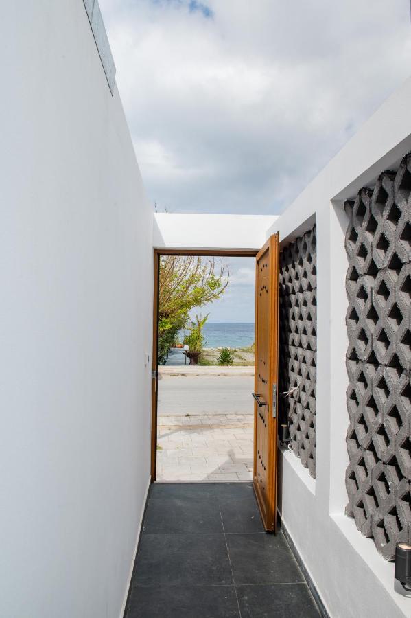 Sunwaves Beach Studio I Ialysos  Exterior photo