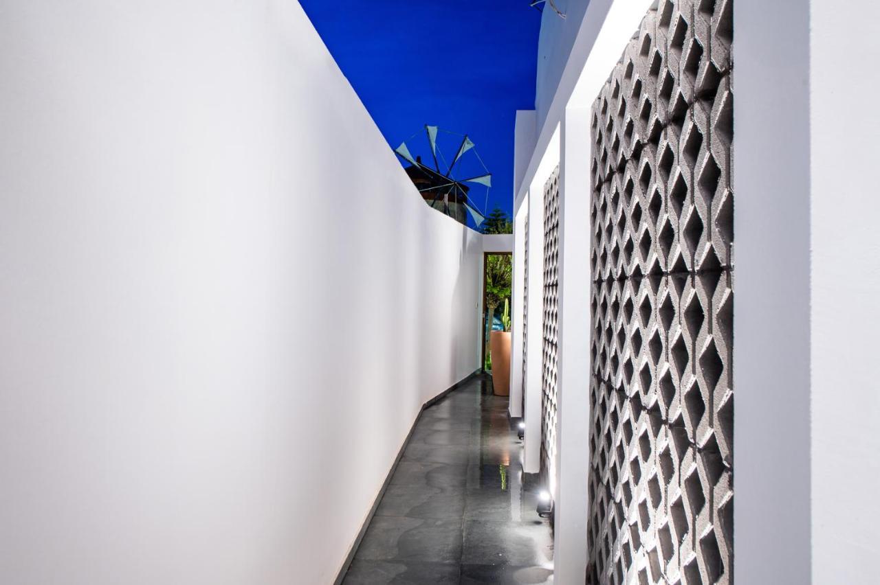 Sunwaves Beach Studio I Ialysos  Exterior photo